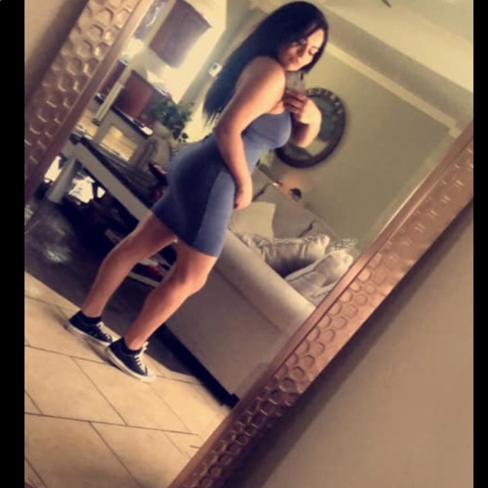 Meet your Posher, Layla